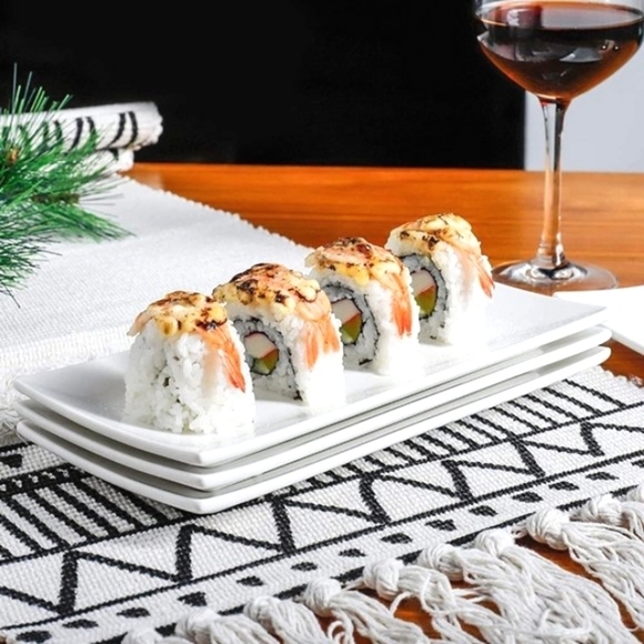 WHITE PORCELAIN RECTANGULAR 10" DINNER APPETIZER DESSERT PLATES SET OF 4  NWT - Picture 6 of 6